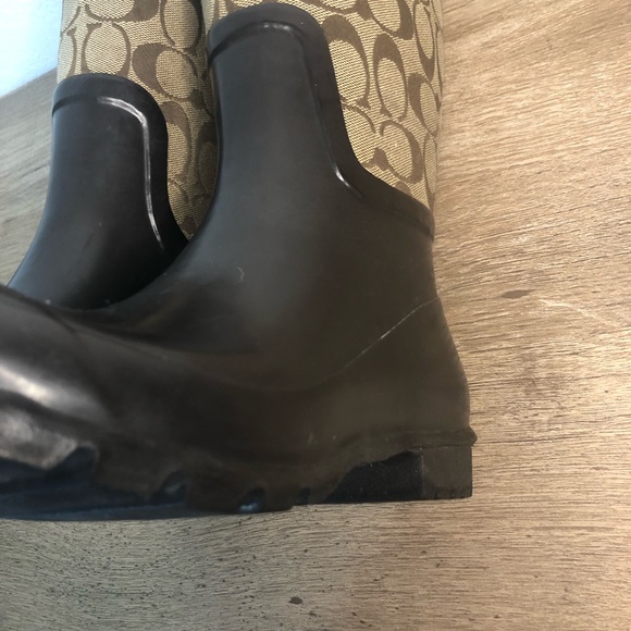 Authentic Coach Size 6 Knee High Rubber Jacquard Boots - Picture 8 of 16